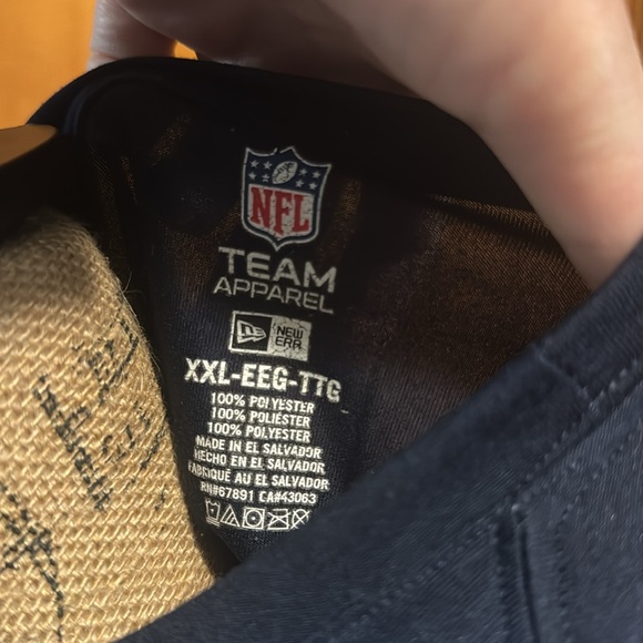 NFL Team Apparel Seattle Seahawks Navy Long Sleeve Shirt Womens - Picture 8 of 10